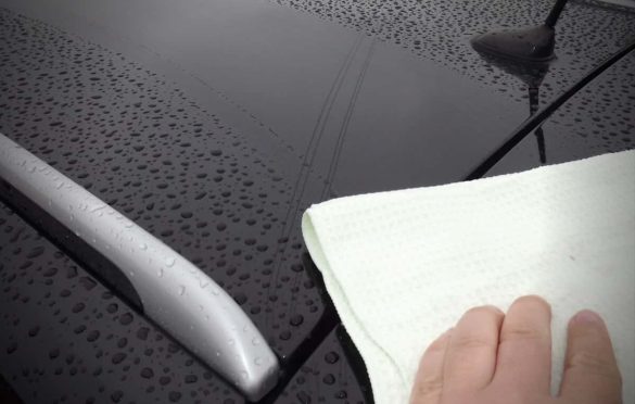 Jak osuszyć auto po umyciu?